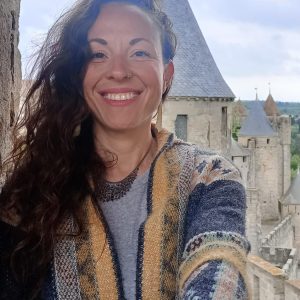 Fernanda english workshops children Castelnau Montessori